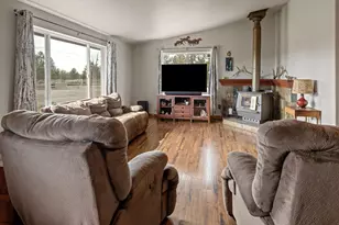 5900 NW 59th St, Redmond, OR 97756 - Photo 7