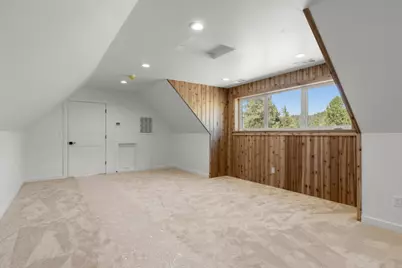 1194 Wheeping Birch Court, Klamath Falls, OR 97601 - Photo 39