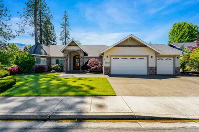 2310 Haviland Drive, Grants Pass, OR 97527 - Photo 1