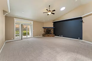 2310 Haviland Dr, Grants Pass, OR 97527 - Photo 5
