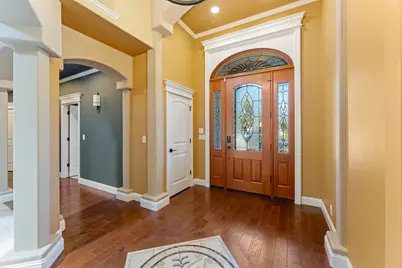 2310 Haviland Drive, Grants Pass, OR 97527 - Photo 3