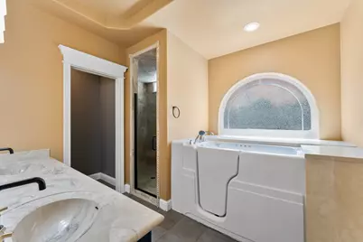 2310 Haviland Drive, Grants Pass, OR 97527 - Photo 15