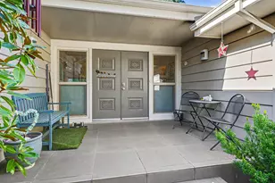 1411 Ponderosa Dr, Ashland, OR 97520 - Photo 3