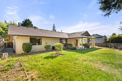 1007 NW Regent Drive, Grants Pass, OR 97526 - Photo 25