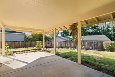1007 NW Regent Drive, Grants Pass, OR 97526 - Photo 23