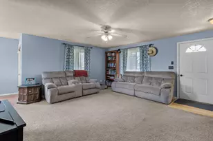 648 NE Cougar Loop, Prineville, OR 97754 - Photo 7