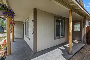 648 NE Cougar Loop, Prineville, OR 97754 - Photo 5