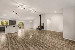 16050 Dick Rd, La Pine, OR 97739 - Photo 9