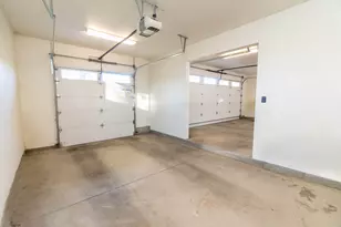 2234 NW Lemhi Pass Dr, Bend, OR 97701 - Photo 11