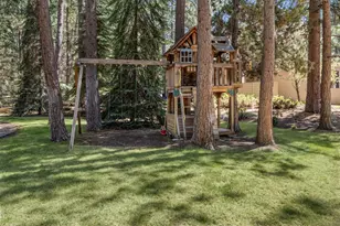 2999 NW Three Sisters, Bend, OR 97703 - Photo 41