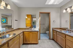 2999 NW Three Sisters, Bend, OR 97703 - Photo 29