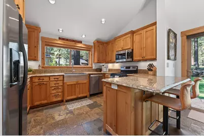 70800 Samphire #RR3, Black Butte Ranch, OR 97759 - Photo 11