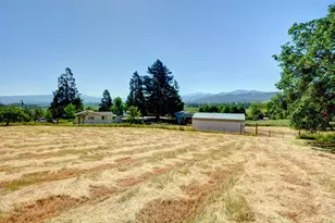 1545 Old Stage, Medford, OR 97502 - Photo 69