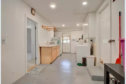 1545 Old Stage, Medford, OR 97502 - Photo 43