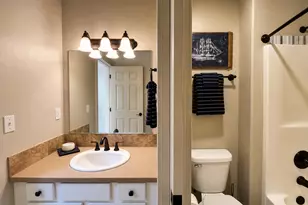1933 NW Monterey Pines Dr, Bend, OR 97703 - Photo 11