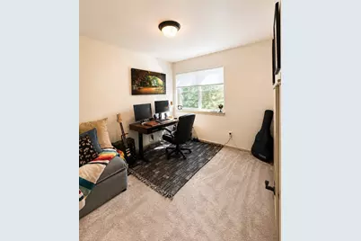 1933 NW Monterey Pines Drive #UNIT 4, Bend, OR 97703 - Photo 13