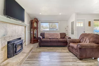 1070 NW 10th Street #A & #B, Prineville, OR 97754 - Photo 7
