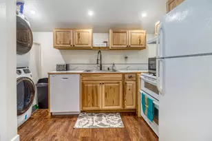 1070 NW 10th St, Prineville, OR 97754 - Photo 27