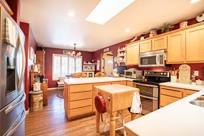 1886 NE Curtis Drive, Bend, OR 97701 - Photo 17