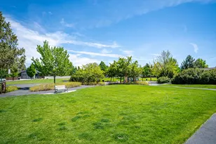 1886 NE Curtis Dr, Bend, OR 97701 - Photo 31