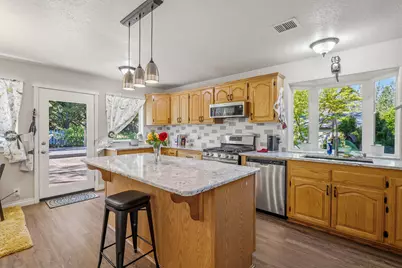 345 Ponderosa Lane, Grants Pass, OR 97527 - Photo 11