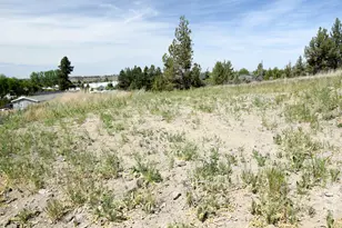 1597 SW Koyoda St, Madras, OR 97741 - Photo 1