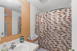 4729 S Pacific Hwy, Phoenix, OR 97535 - Photo 19