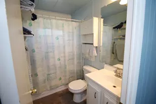 350 Beechwood Dr, Grants Pass, OR 97526 - Photo 11