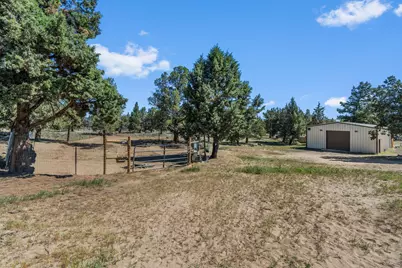 5275 NW Homestead Way, Redmond, OR 97756 - Photo 35