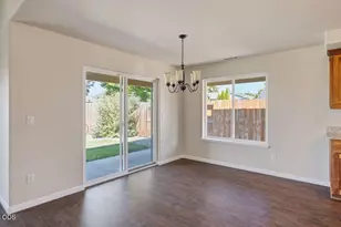 172 SE Yorktown Dr, Grants Pass, OR 97527 - Photo 13