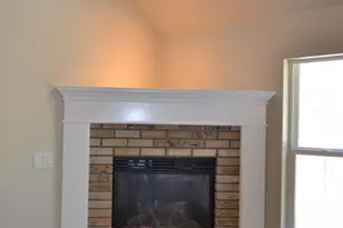 172 SE Yorktown Dr, Grants Pass, OR 97527 - Photo 11