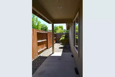 172 SE Yorktown Drive, Grants Pass, OR 97527 - Photo 37