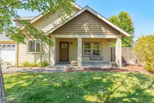 172 SE Yorktown Dr, Grants Pass, OR 97527 - Photo 27