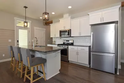 21362 Bear Creek Road, Bend, OR 97702 - Photo 9