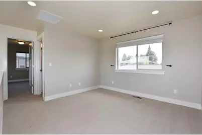 21362 Bear Creek Road, Bend, OR 97702 - Photo 33