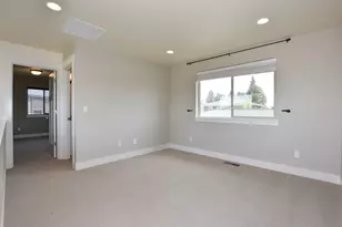 21362 Bear Creek Rd, Bend, OR 97702 - Photo 33