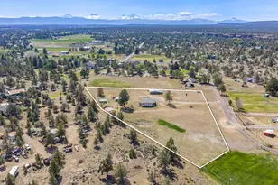 5663 SW Impala Ave, Redmond, OR 97756 - Photo 5