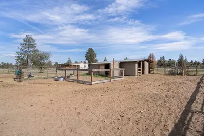 5663 SW Impala Avenue, Redmond, OR 97756 - Photo 7