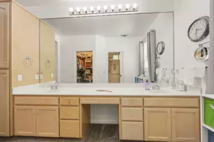 769 Mountain View Dr, Medford, OR 97504 - Photo 23