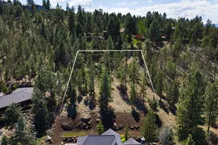 3193 N W Colonial Dr, Bend, OR 97703 - Photo 7