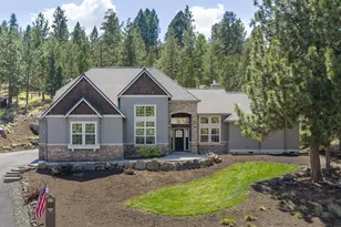 3193 N W Colonial Dr, Bend, OR 97703 - Photo 1