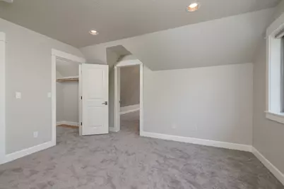 3193 NW Colonial Drive, Bend, OR 97703 - Photo 37