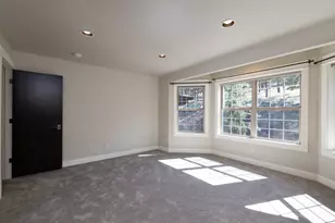 3193 N W Colonial Dr, Bend, OR 97703 - Photo 33