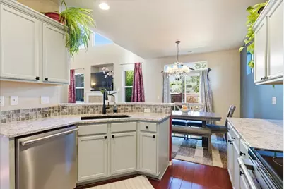 723 N Freemont Street, Sisters, OR 97759 - Photo 11