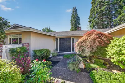 2432 London Circle, Medford, OR 97504 - Photo 7
