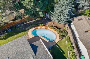 2432 London Cir, Medford, OR 97504 - Photo 35
