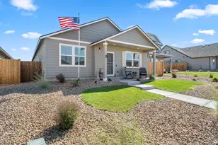 3734 SW Lava Pl, Redmond, OR 97756 - Photo 1