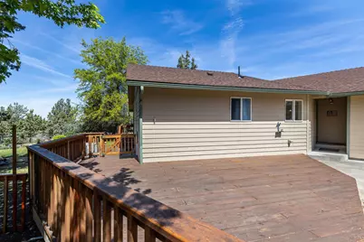 380 SE Hering Road, Madras, OR 97741 - Photo 3