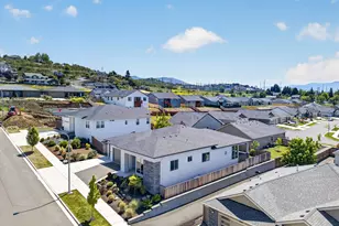 3274 Sky Wy, Medford, OR 97504 - Photo 45