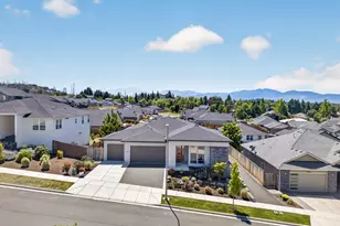 3274 Sky Wy, Medford, OR 97504 - Photo 47